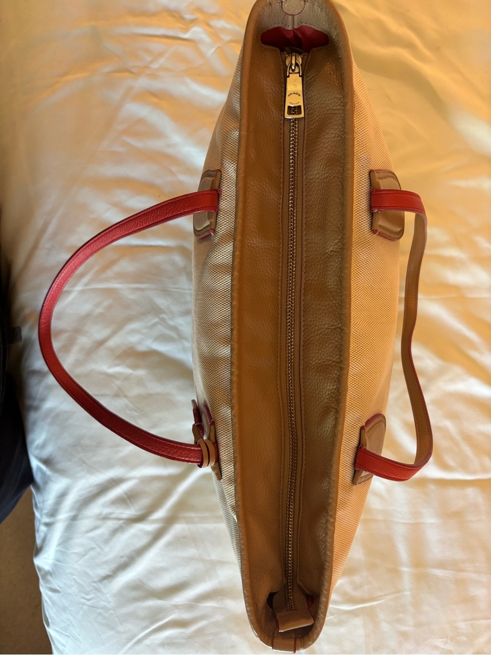 COACH Shoulder Zip Top Shopper Tote White Chalk HORSE CARRIAGE CANVAS - Picture 4 of 16